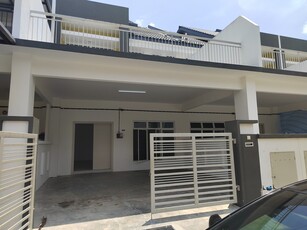 Cheng & Tanjung minyak perdana & taman desa bertam double storey terrace for rental