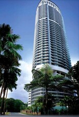For Rent -> KLCC Cendana Luxury Condominium (Fully Furnished), -> 4,950 sf -> 6 rooms 4 bath 2 Car Park -> Level 31