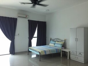 Fully Furnished Unit, Available June