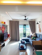 Greenary view condominium for sales at Hijauan Puteri, Bandar Puteri Puchong
