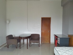 *New Renovation*Balakong Area Master, Middle or Small room for rent