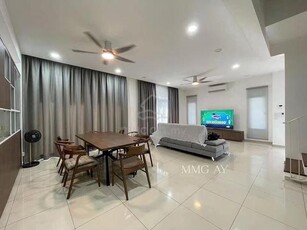 Fully Renovated 2 Storey Semi-D House Bywater Setia Alam