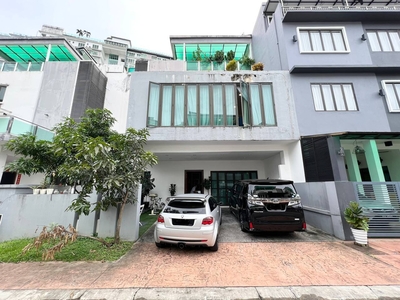 3.5 Storey Terrace,Duta Suria Residency, Taman Ampang Utama, Ampang Jaya, Selangor