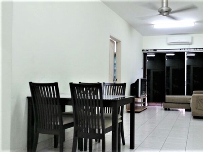 Near to LRT station, Fully Furnished, Move in Condition