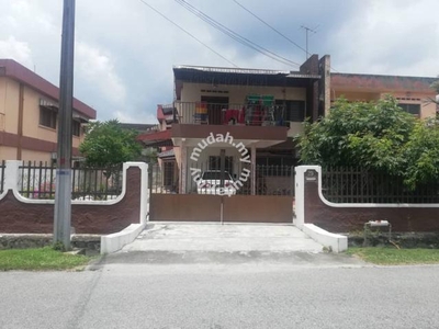 Semi D Double Storey House for SALE in Lim Garden, Ipoh