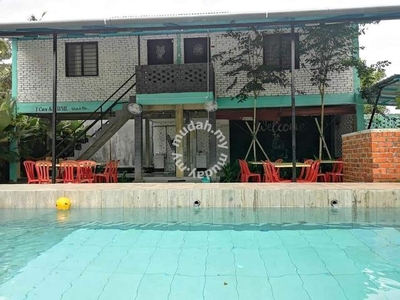 Resort Homestay Swimming Pool Melaka (INFRA READY+ADA SUNGAI)