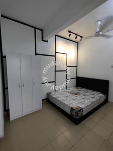 USJ 2 Landed, Medium Big Room, Fully Furnished, Move in condition