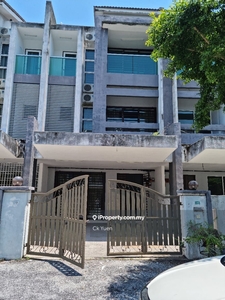 House with 8 bedrooms for sale at kampar perak with gated & guarded