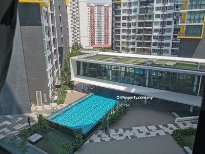 Zeva Residence @ Taman Equine Facing Pool View n Nearby MRT station