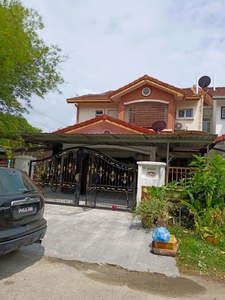 Corner Lot Renovated Facing Open Double Storey Putra Heights For Sale