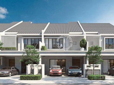 Double Storey House With Lakeview At Batu Gajah