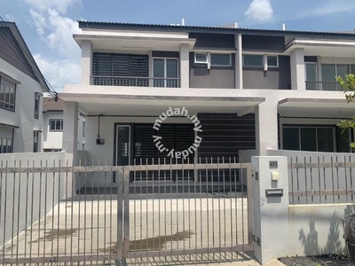End lot 2storey terrace house for Rental