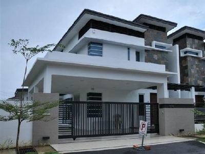 NEW 2-STOREY FREEHOLD SUPERLINK 22X85 Nr SEPANG