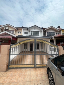 [RENOVATED] 2 Storey Terrace at Taman Putra Prima,Puchong