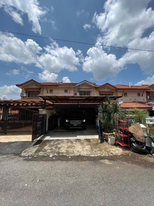 [RENOVATED UNIT] Double Storey Taman Tasik Puchong,For Sale
