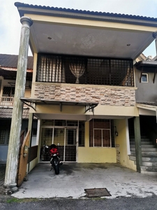 Renovated Landed house KL Bukit Teratai Ampang