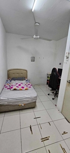 Spacious Single Room for rent in Bukit Jalil