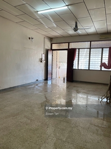 2 Storey Terrace House Georgetown Unfurnished
