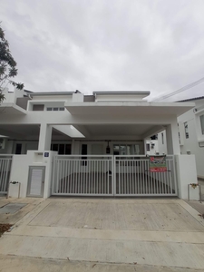 2 Storey Tiara Sendayan Near Seremban Access To Klia Available for Rent Ready to Move In