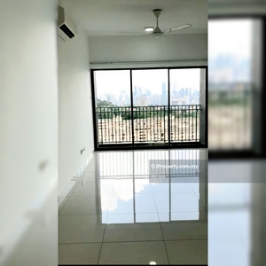 4 Rooms with Clean unit at Seasons Garden Residence for Rent