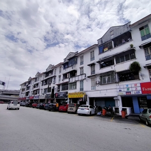 Below MV & Strategic Location Shop Apartment Bandar Baru Ampang Facing Main Road for Sale