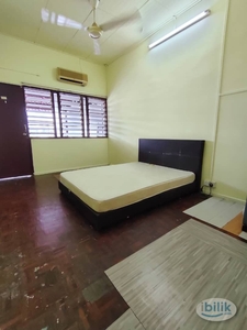 CHERAS NEAR MRT TAMAN MUTIARA Budget Room For Rent Aircon Middle-Room