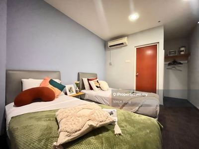 Double Single Bedroom with Private Toilet at Sungai Besi near LRT Pudu