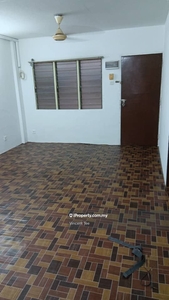 Flat ground floor for rent