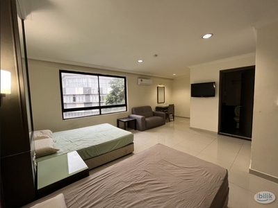 Foreigner Perferred Room For Rent21/9 Available Jalan Alor Single x2 Corona inn 111