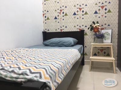 FREE WIFI + FREE CLEANING single room MALE unit at Bandar Sunway, near BRT