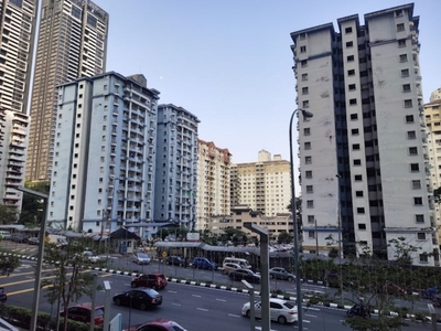 Fully Furnished-Apartment Vista Angkasa Jalan Kerinchi,Kuala Lumpur