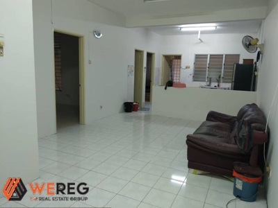 Fully Furnished Bukit Rimau Town House For Rent