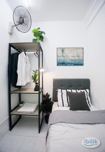 Fully-Furnished with Modern Furniture Single Room at Salvia Apartment, Kota Damansara