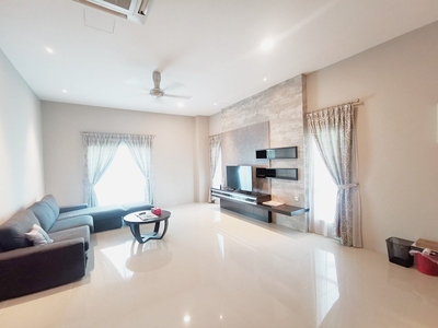 【FURNISHED 】2 Storey Semi D, Gated Guarded