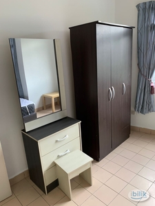 Master room in Perdana Exclusive Condo Damansara Perdana for rent