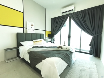 Meritus Residensi Fully Furnished Deluxe Female Room with Balcony