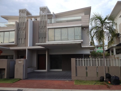 Never Stayed Before Unit, 2.5 Storey Semi Detached House for Sale, Bandar Mahkota Cheras Selangor