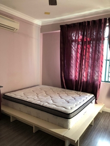 Pangsapuri Seri Indah, Seri Kembangan - 4 Rooms Apartment For Rent