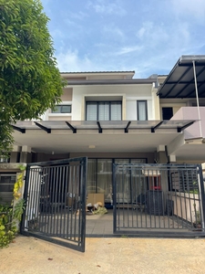 Partially Furnished Double Storey House Saffron Hills Denai Alam For Rent