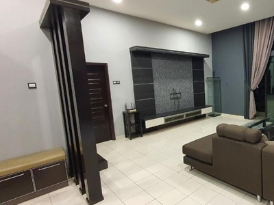 Penthouse, 2 Car Parks, Wet Kitchen • Puri Aiyu Condo Sek 22 Shah Alam for Rent