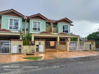 Puchong Prima Lavender, Puchong, Facing garden with ample parking. Near [LRT]