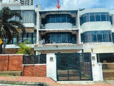 Terrace House For Auction at Puncak Ria