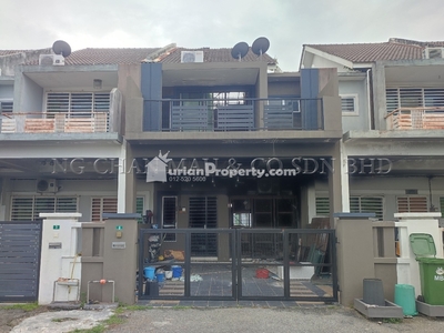 Terrace House For Auction at Taman Lapangan Raya