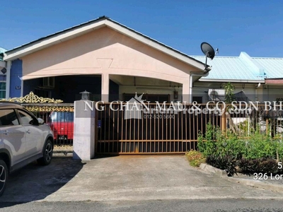 Terrace House For Auction at Taman Teluk Villa