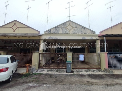 Terrace House For Auction at Yong Peng