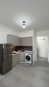 Well Renovated Unit, Walking Distance to LRT, Nice Owner