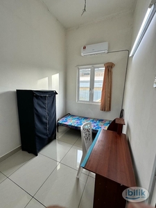 Most Nearby LRT Taman Paramount Room Available