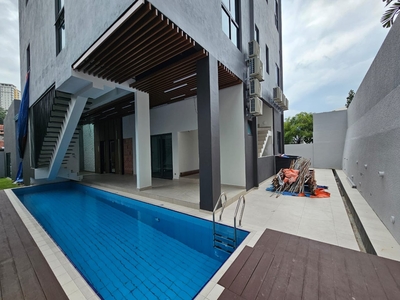 3 Storey Brand New Modern Bungalow with unblocked KL Skyline view