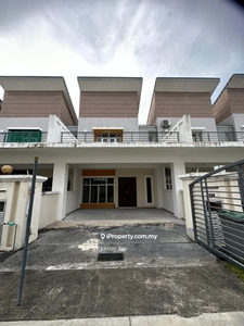 Bandar springhill lukut , double storey terrace 22 x 75 for sales