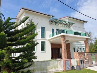 FOR SALE DOUBLE STOREY BUNGALOW GREEN STREET HOMES SEREMBAN 2, 5 MINUTES TO AEON SEREMBAN 2 AND PLUS HIGHWAY